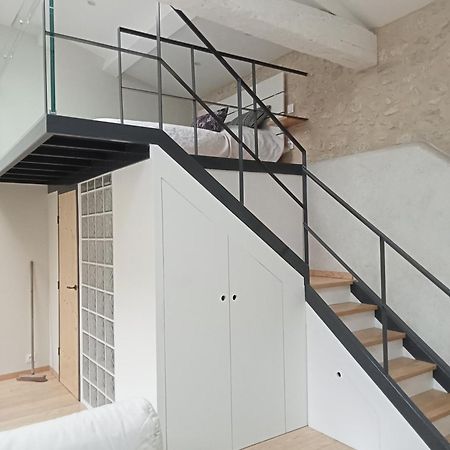 אוש Maison En Pierre Restauree Avec Jardin מראה חיצוני תמונה