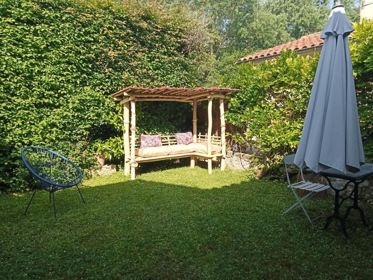אוש Maison En Pierre Restauree Avec Jardin מראה חיצוני תמונה