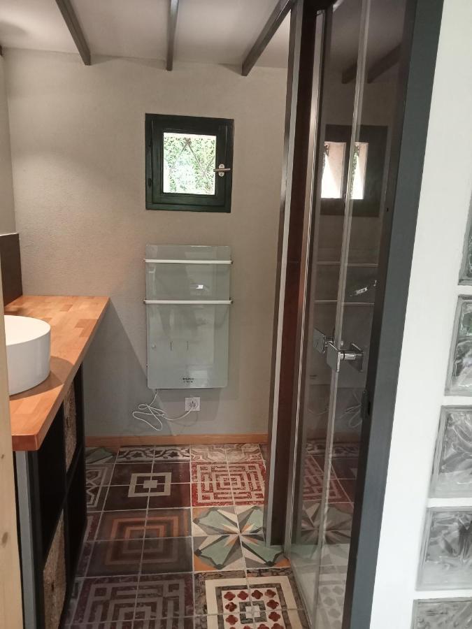 אוש Maison En Pierre Restauree Avec Jardin מראה חיצוני תמונה