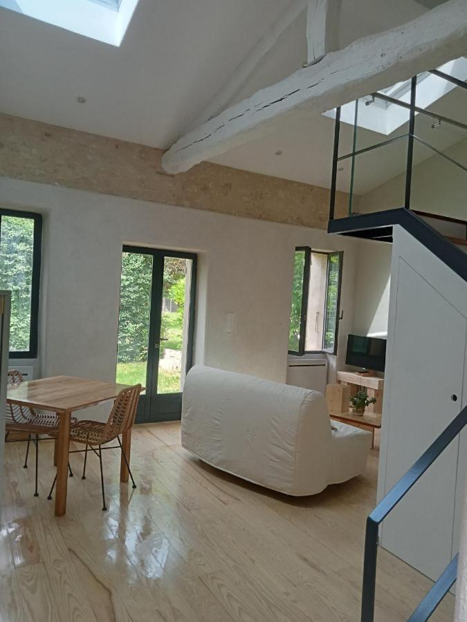 אוש Maison En Pierre Restauree Avec Jardin מראה חיצוני תמונה